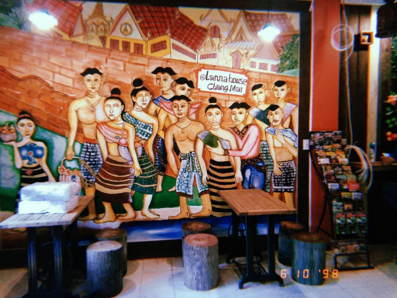 @Lanna House (Adults Only) Hostel Chiang Mai Ngoại thất bức ảnh