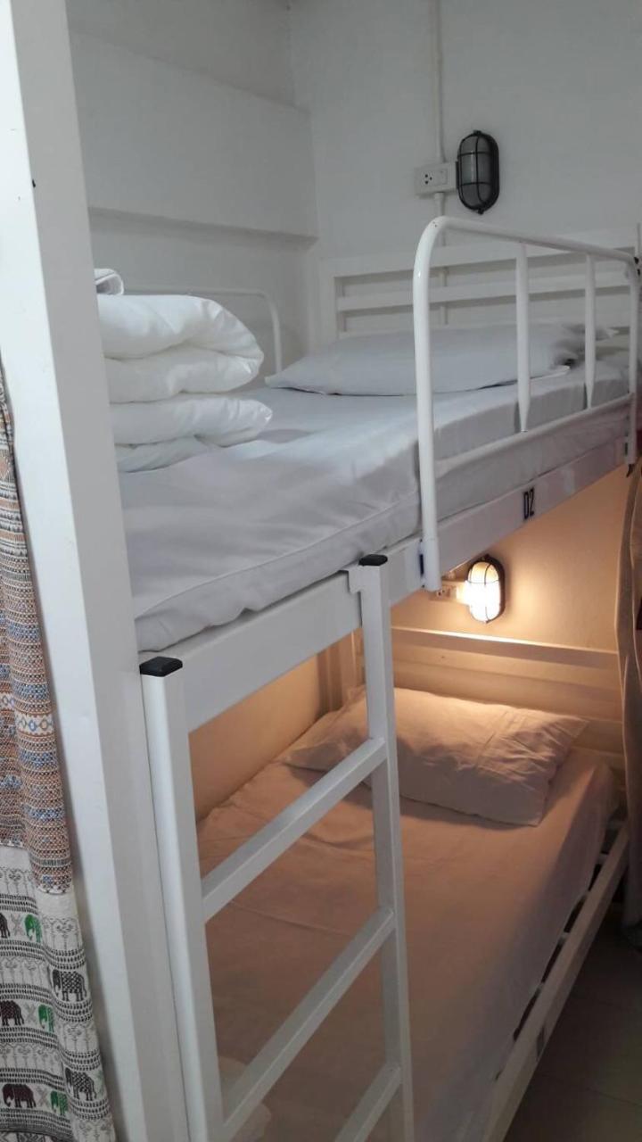 @Lanna House (Adults Only) Hostel Chiang Mai Ngoại thất bức ảnh