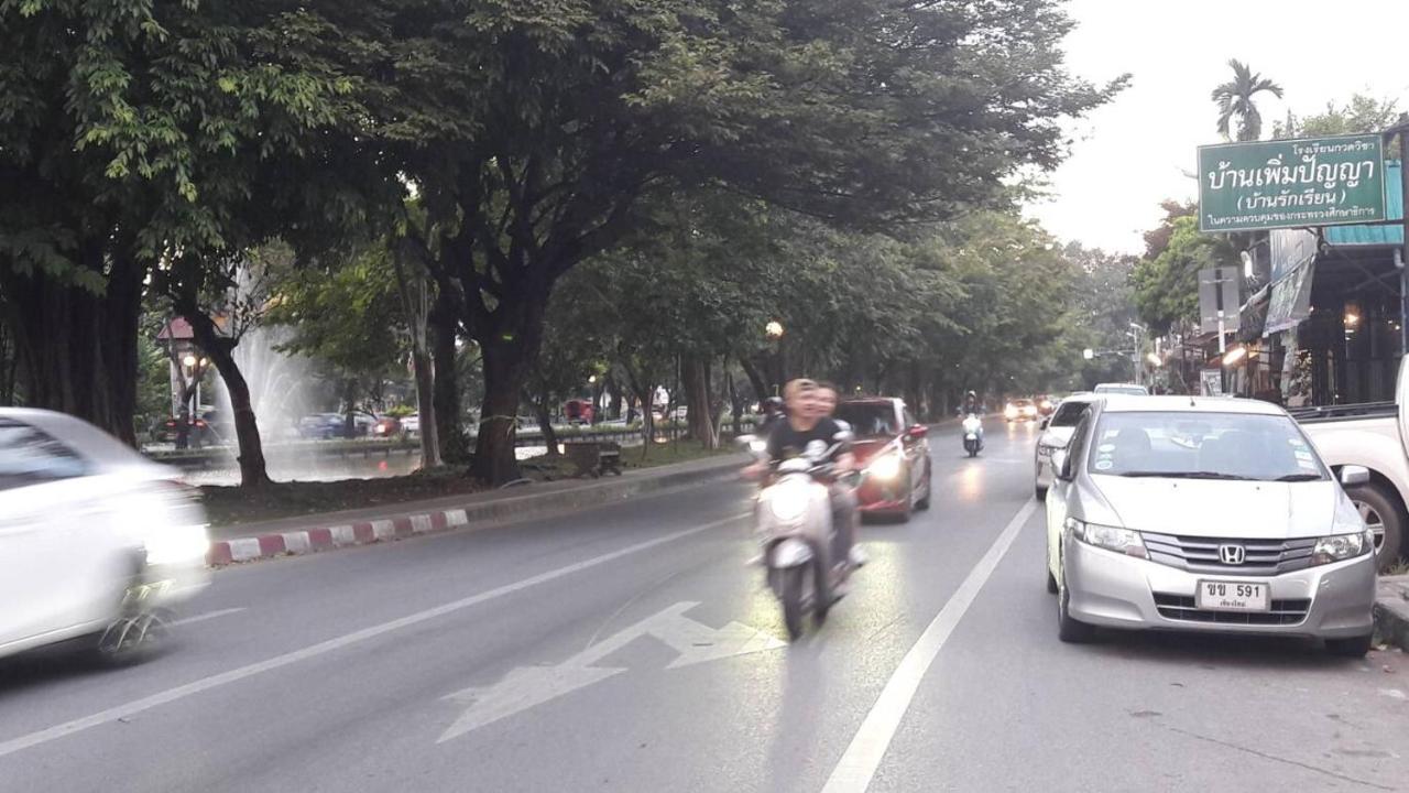 @Lanna House (Adults Only) Hostel Chiang Mai Ngoại thất bức ảnh